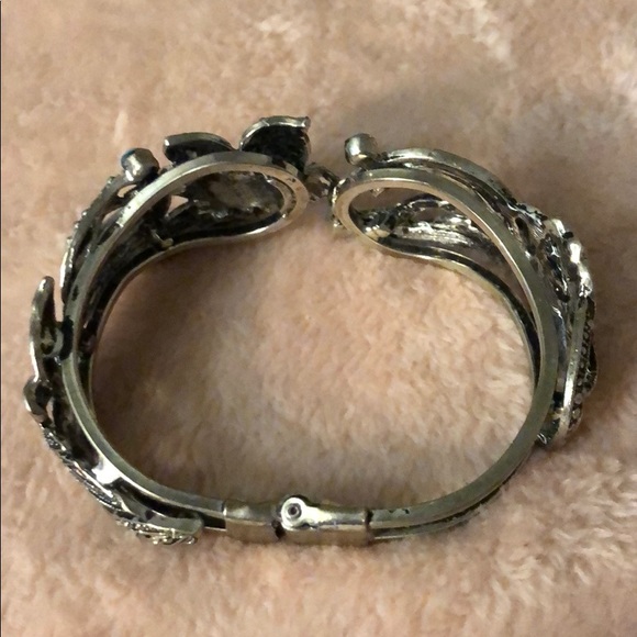 Turquoise Bangle Bracelet - Picture 2 of 2